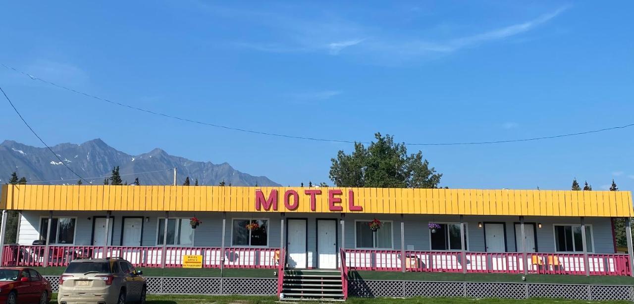 Glacier View Inn Гейнс-Джанкшен Екстер'єр фото